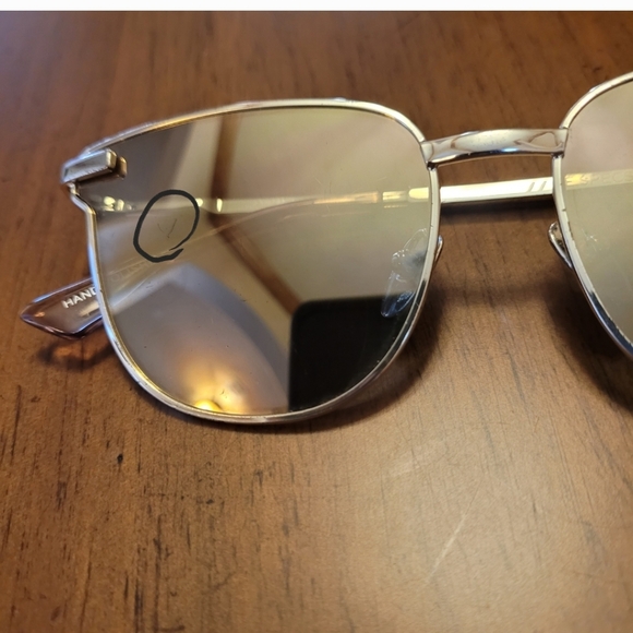 Le Specs Luxe Pharaoh 1602099 Hand Polished Sunglasses - Picture 12 of 12